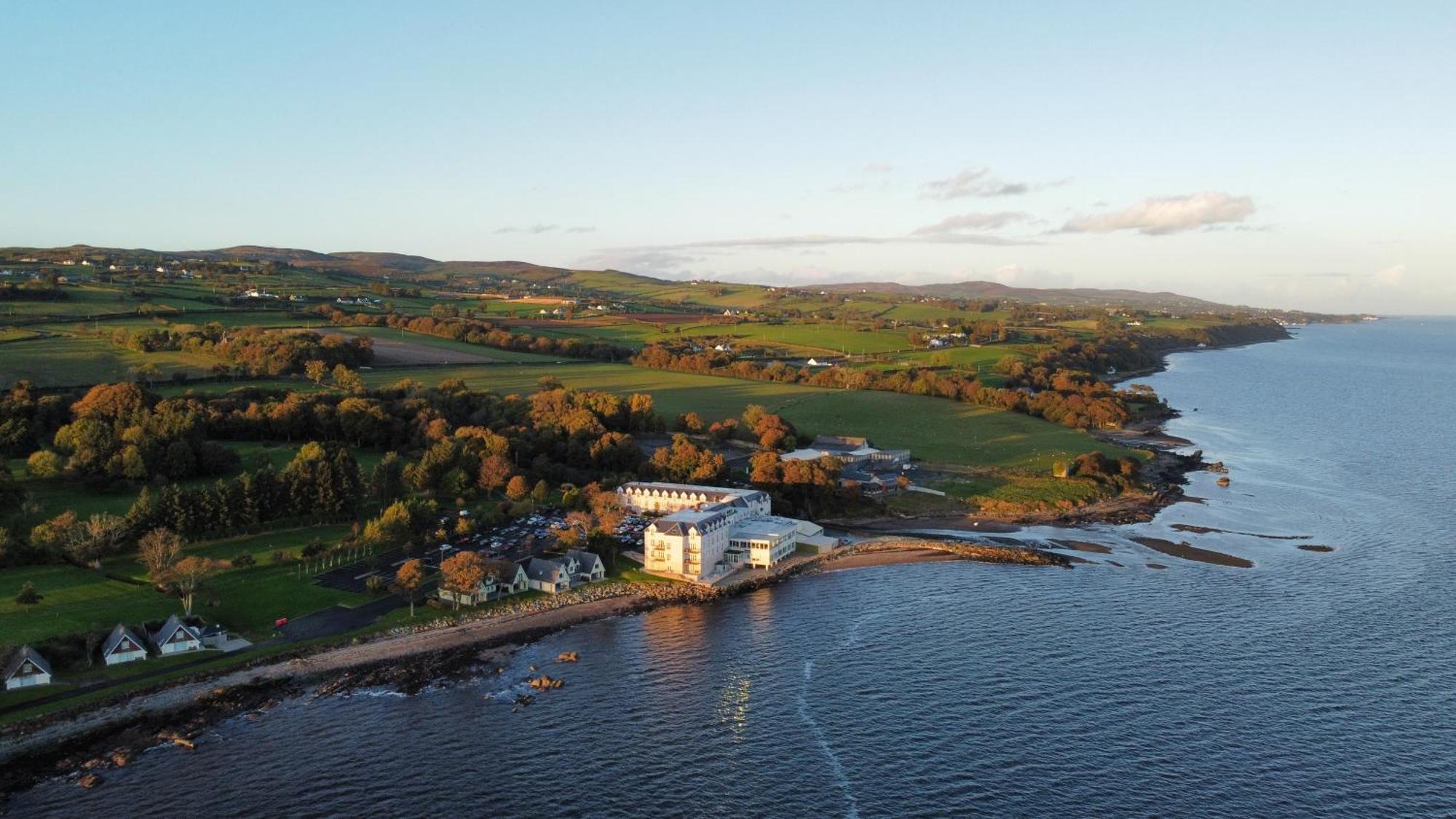 Redcastle Hotel Moville Exteriör bild